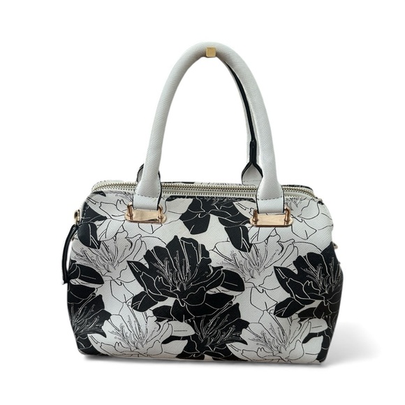 Kelly & Katie Monochrome Floral Satchel - Picture 2 of 8